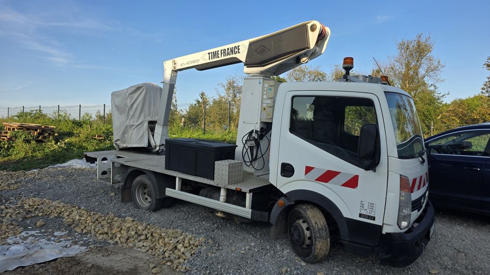 Nissan cabstar zwyżka