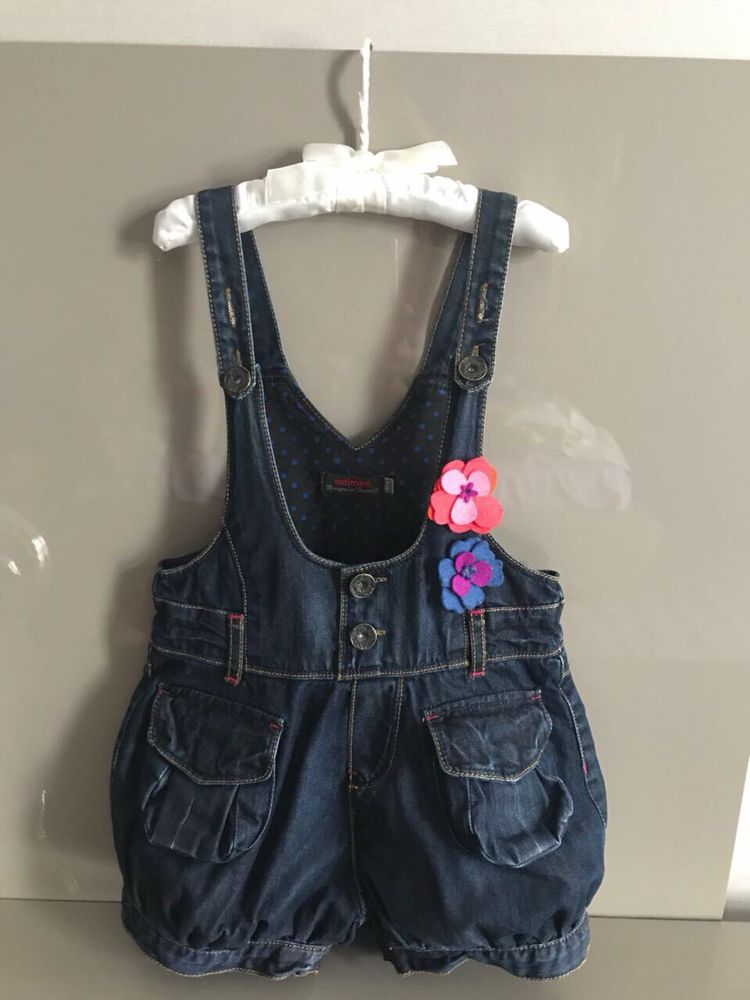 Продам одежду на девочку 2-3 лет