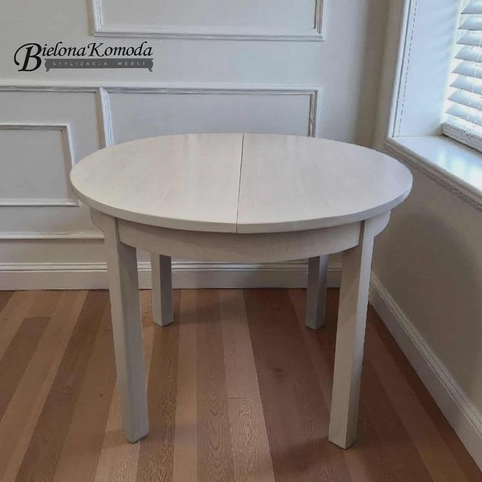 Dębowy stół po odnowieniu okrągły rozkładany