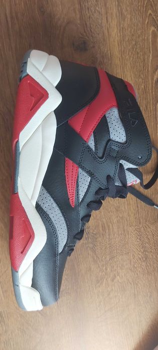 Nowe buty FILA M-SQUAD S  roz. 43