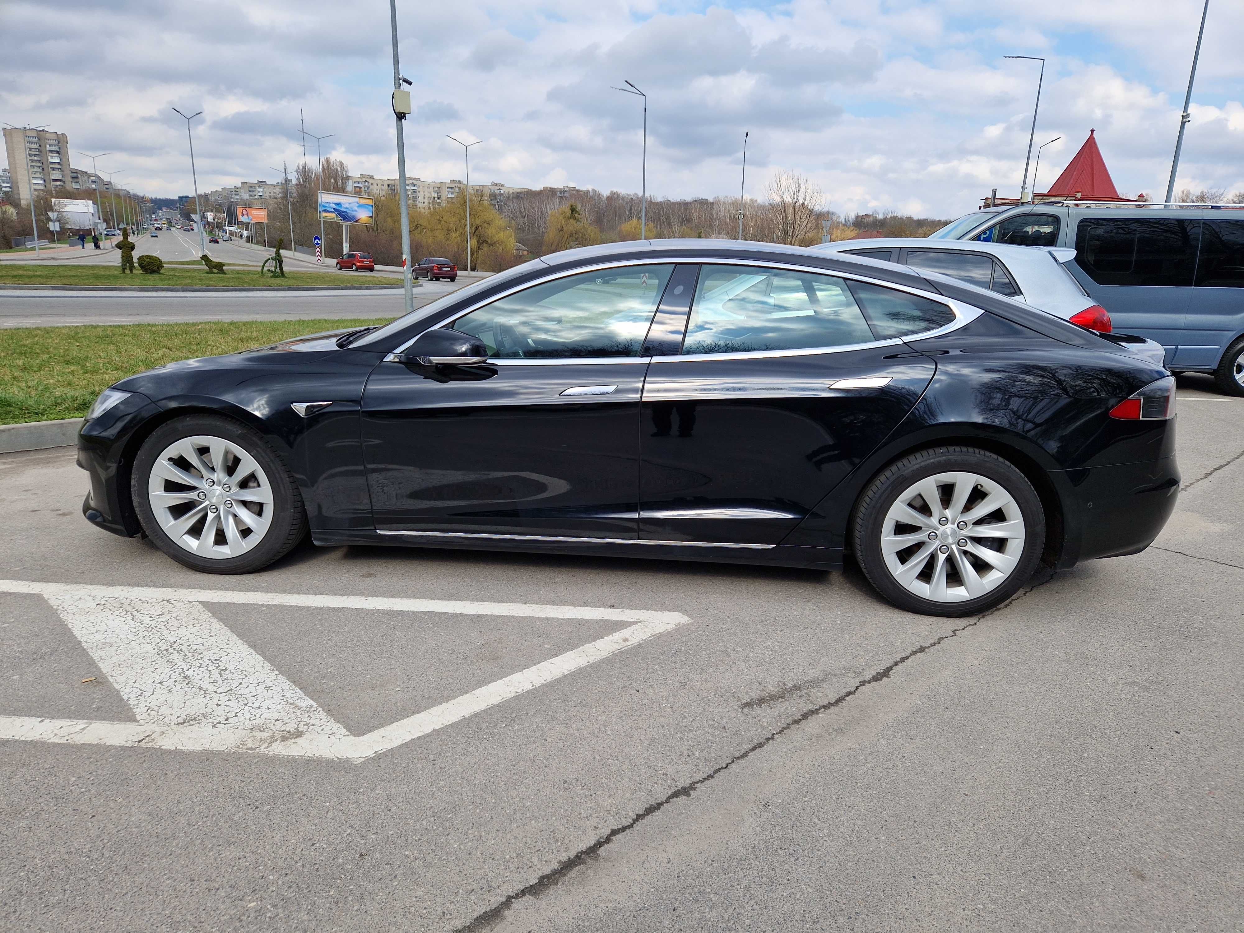 Tesla Model S 90D INTEL 2017 99 т.км.
