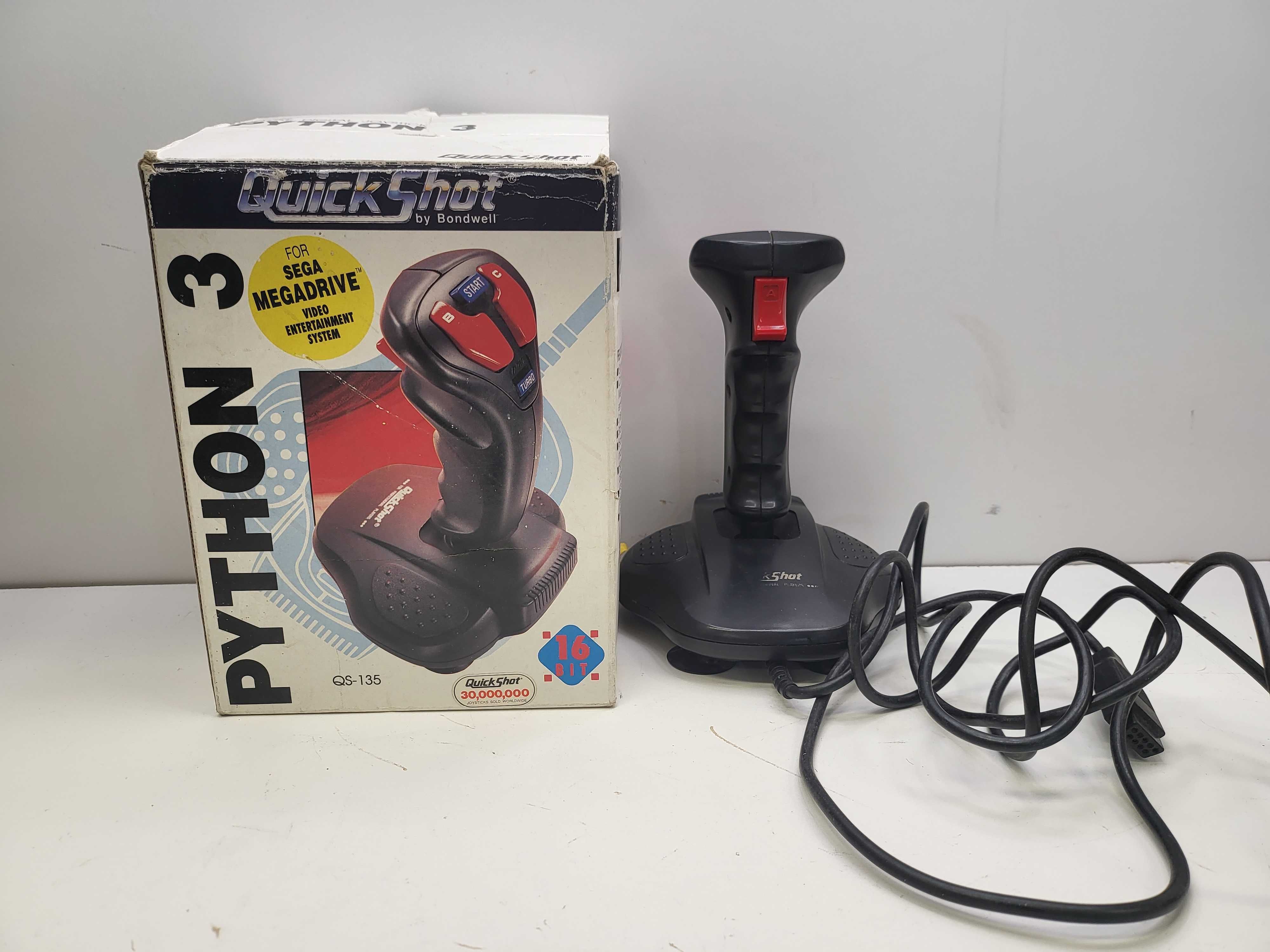 Joystick Quickshot Python 3 - Sega Megadrive