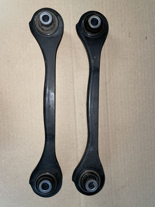 Комплект важелів задньої підвіски Volkswagen Golf 6