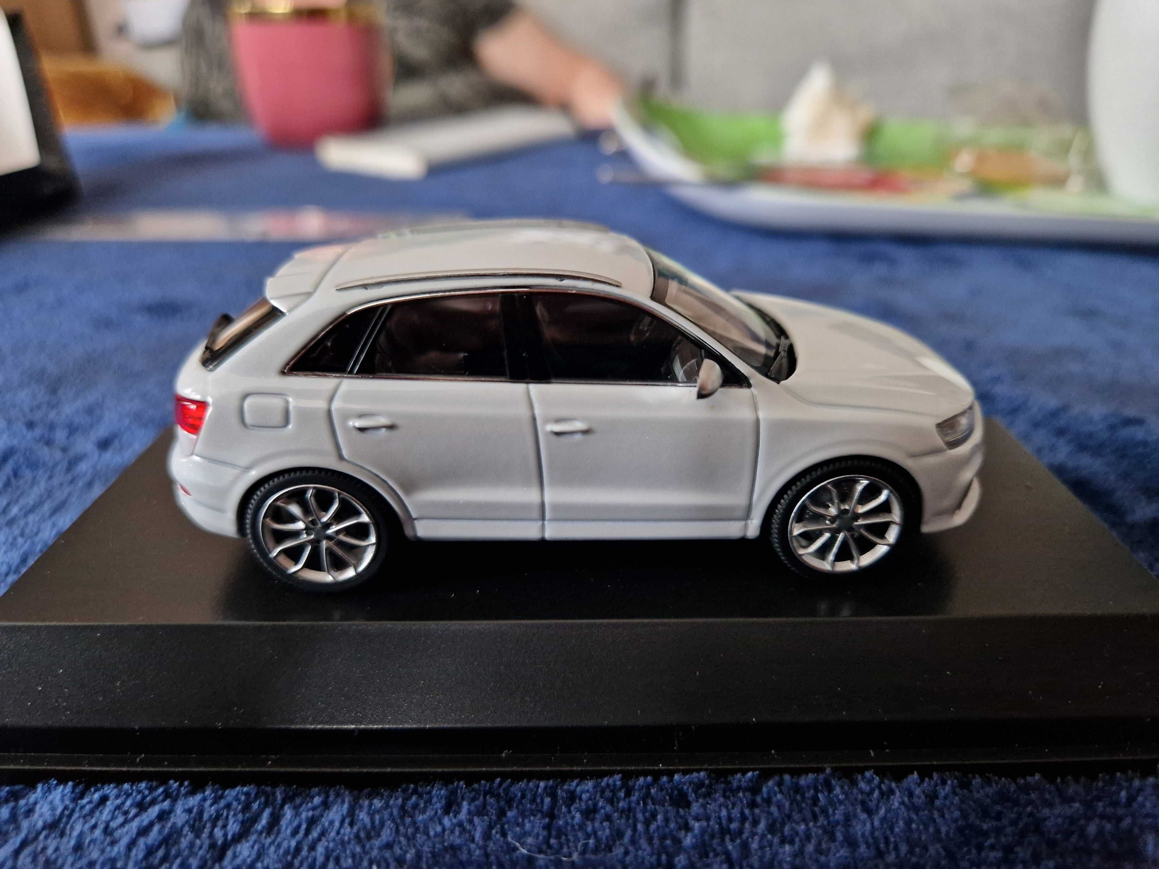 Audi RS Q3 schuco 1:43