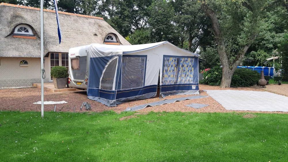 Dethleffs 460 Mover Prysznic Frans Bed Przedsionek