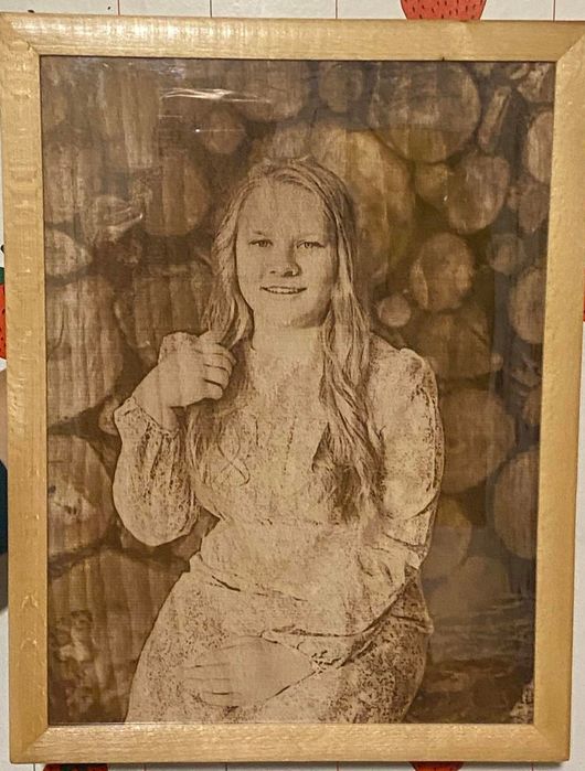 Гравіювання фото на фанері лазером | Індивідуальне замовлення