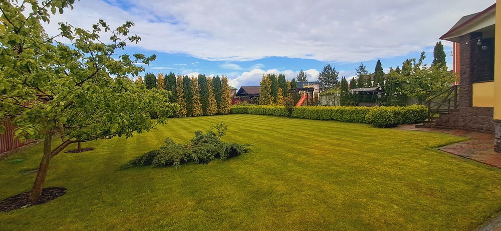 Комфортний 1 затишний будинок. 6 кімнат.