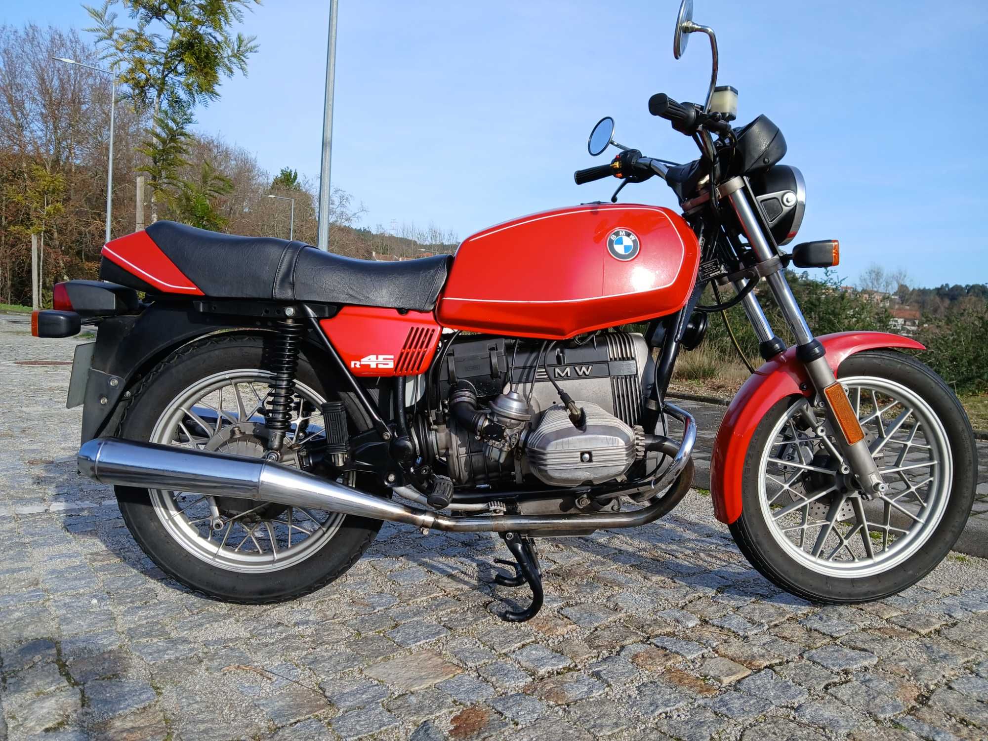 Mota clássica BMW R45