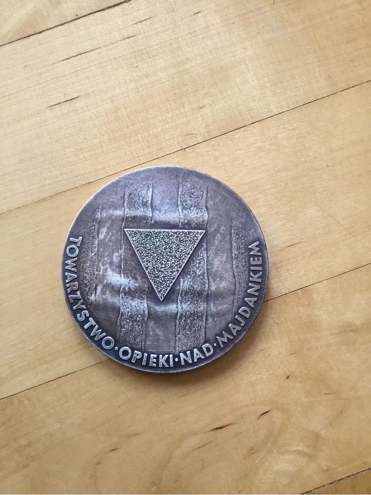 Medal Jan Paweł II  Papież Lublin, Majdanek 1983 w skórzanym etiu