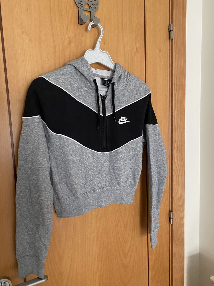 Sweatshirt com capuz Nike
