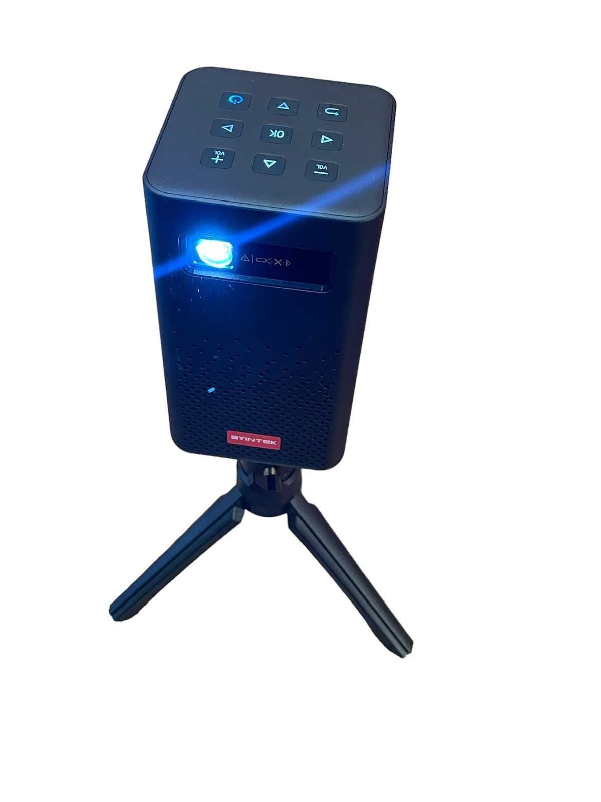 Портативний проектор BYINTEK(оновлений)P20 WiFi,4K 3D та акум 8000 mAh