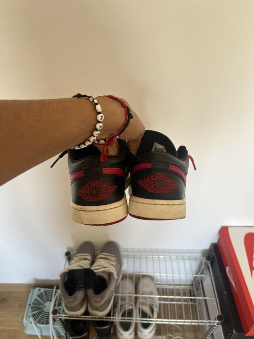 air jordan 1 low preto e vermelho