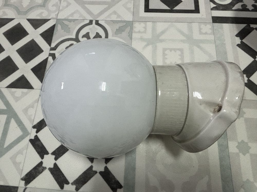 Lampy kinkiet kule białe mleczne 2 szt