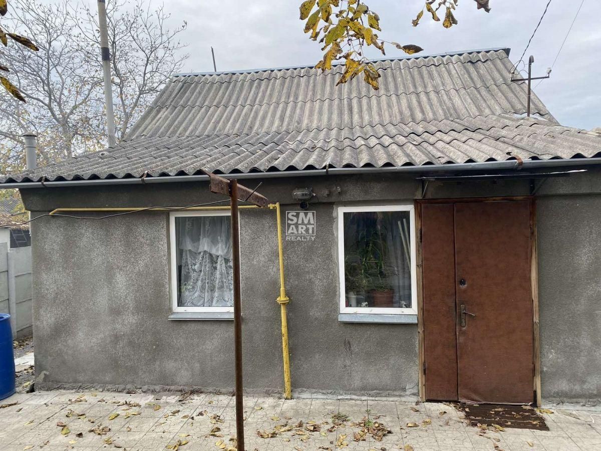 Будинок - заходь і живи. Річка. Фастів.