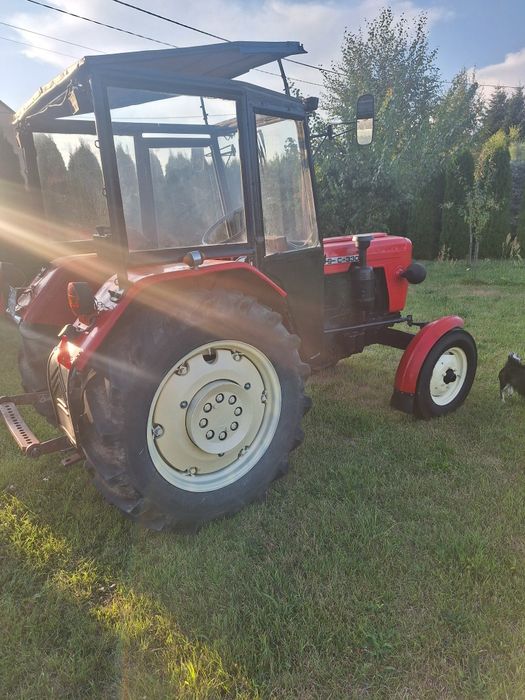 Ursus C-330 z 1983r.