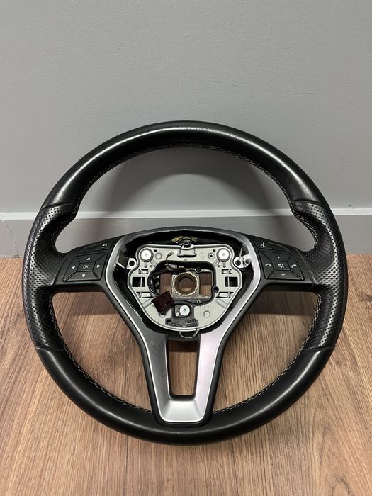 Volante Mercedes-Benz Classe A de 2015