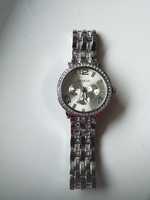 Piękny zegarek damski Geneva  Quartz.
