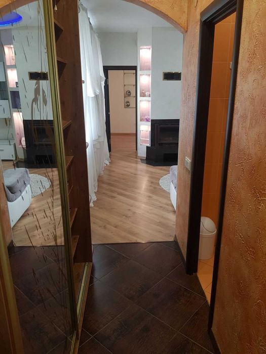 2-х кімнатна квартира , м. Кам'янка-Бузька,  ЦЕНТР