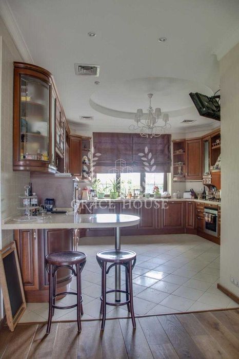 Продажа добротного дома с бассейном у леса Кременище Лесники Ходосовка