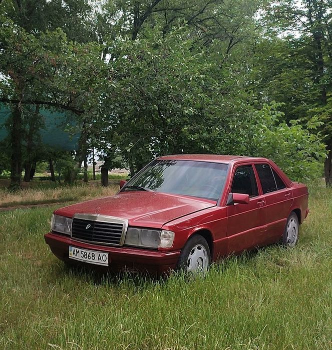 Mercedes benz 190e