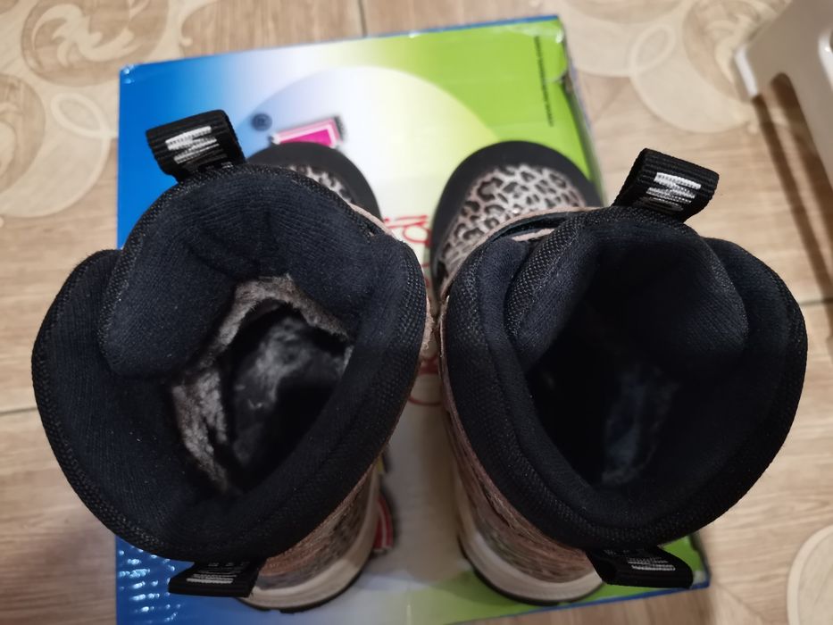 Bebetom, зимові черевики, лепардові, 23 розмір, в відмінному стані