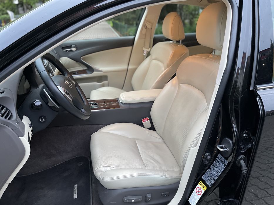 Lexus IS 250 IS250 Zadbany
