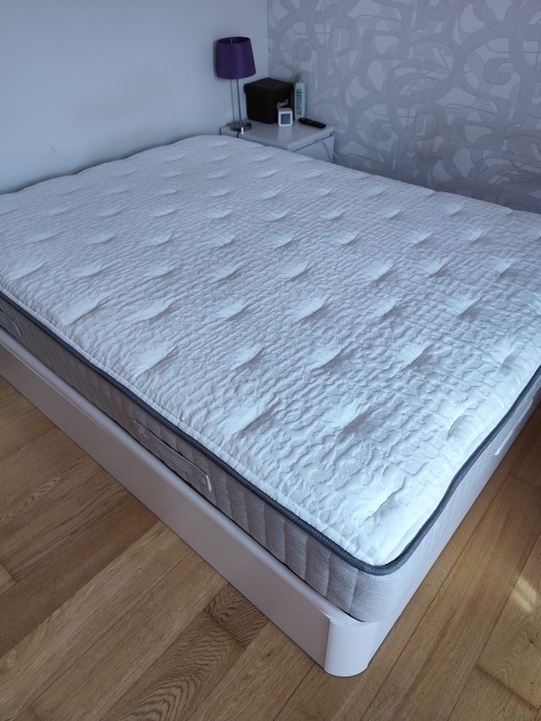 Cama sommier Pikolin + colchão Molaflex