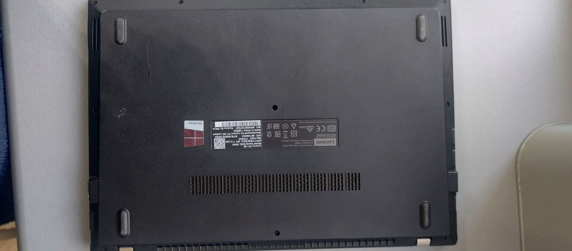 Lenovo E31-80, i3 6gen, 8gb, ssd