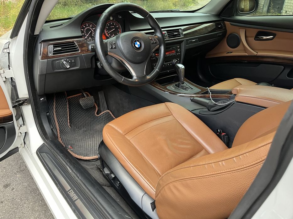 BMW 328 e92 3 series