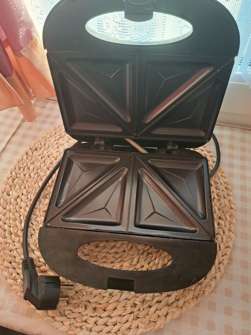 opiekacz do kanapek