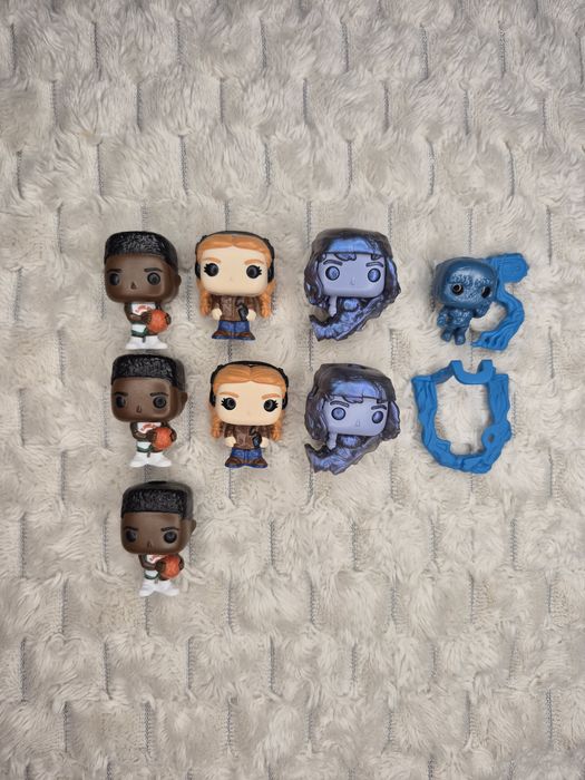 Фігурки Kinder Joy дивні дива