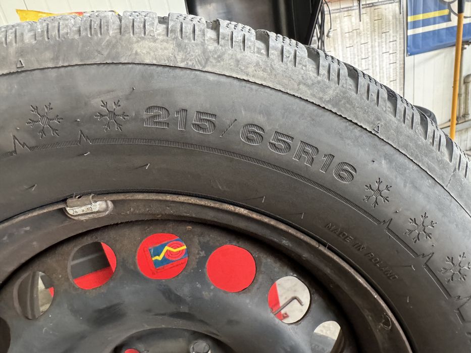 Koła zimowe vw i inne 215/65 r16 zima