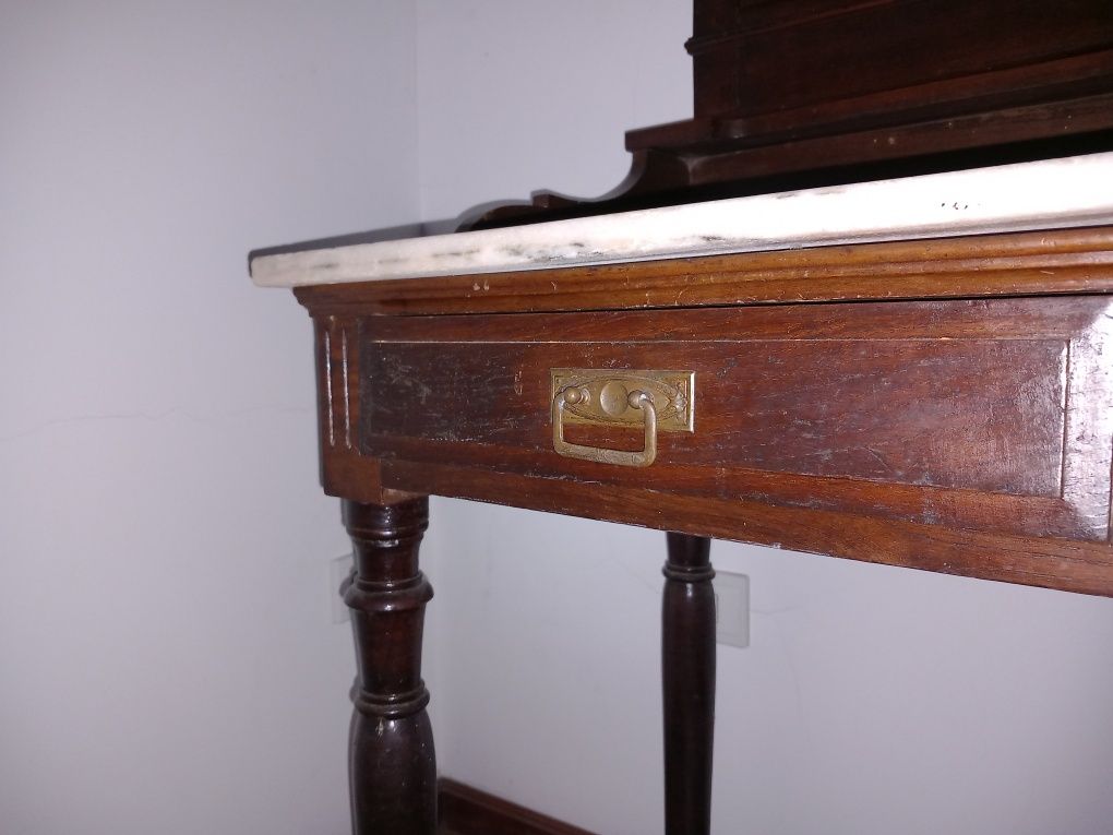 Mesa maquilhagem vintage
