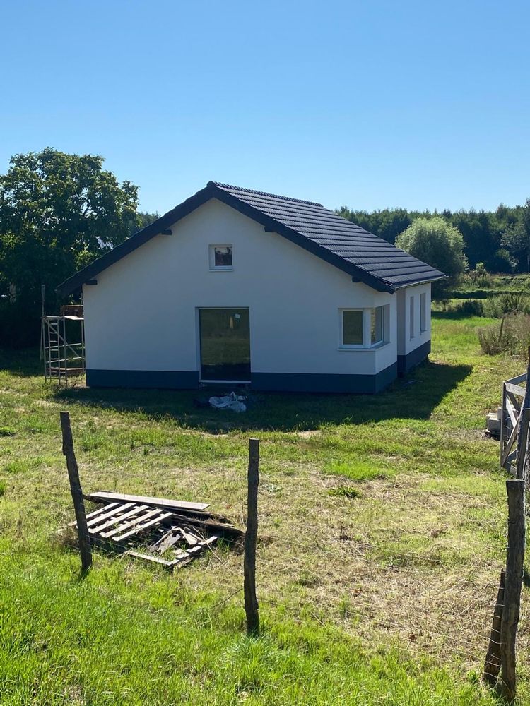 Dom parterowy 86mkw+ poddasze  Dabroszyn