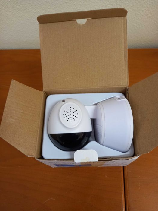 Cameira de vigilância para bebes de dia e noturna traz tudo nova