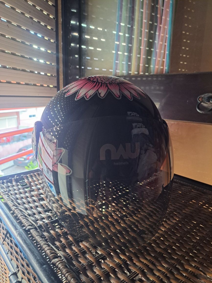 Capacete moto senhora