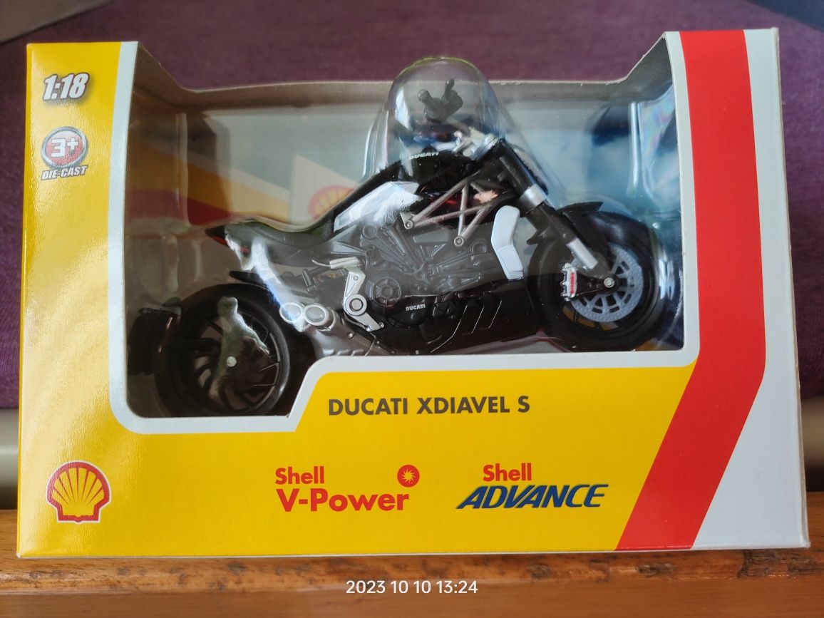 Sprzedam motorki Ducati z kolekcji Shell