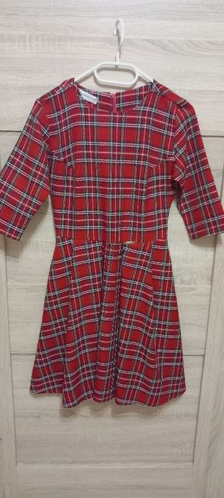 Sukienka świąteczna w kratkę 158cm