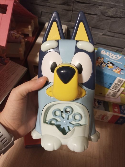 Bluey książki + puzzle + bańki
