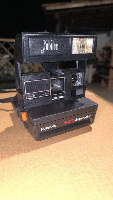 Câmara Polaroid Instantânea  (como nova)