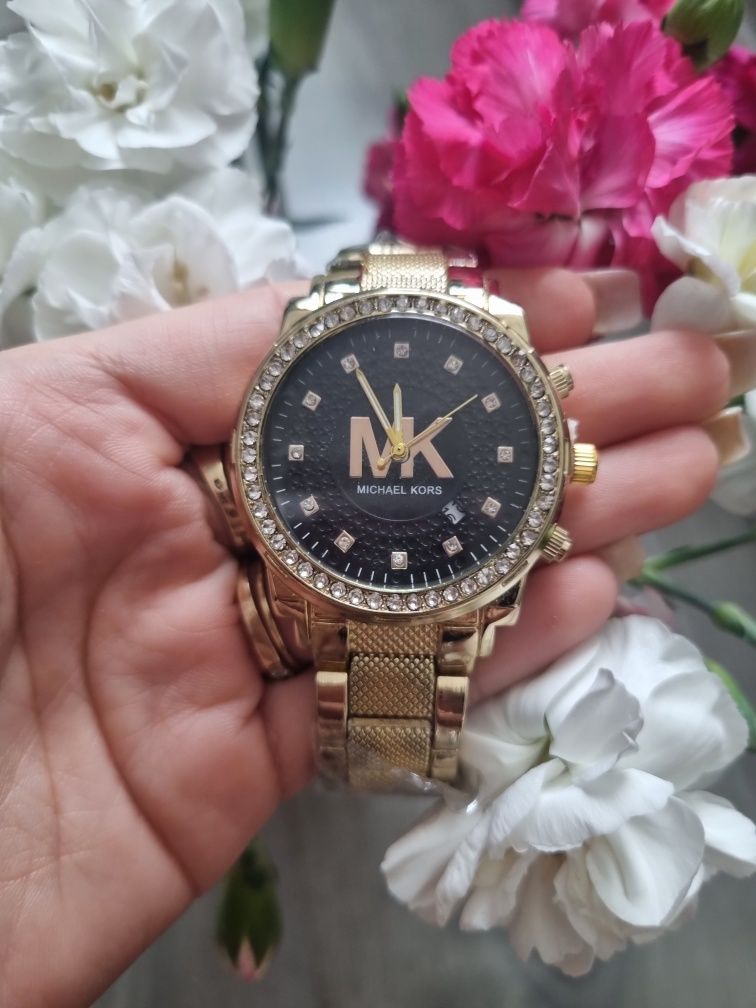 Zegarek michael kors zloty czarna tarcza