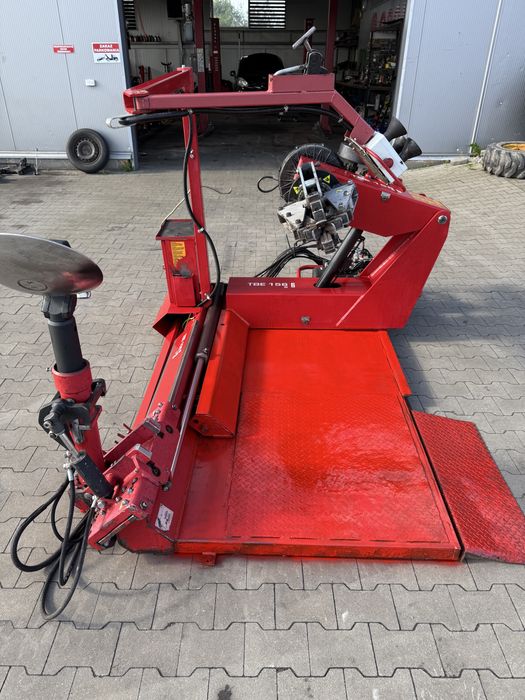 Montażownica Mondolfo Ferro TBE 156 PRO S Ciężarowe Rolnicze OTR