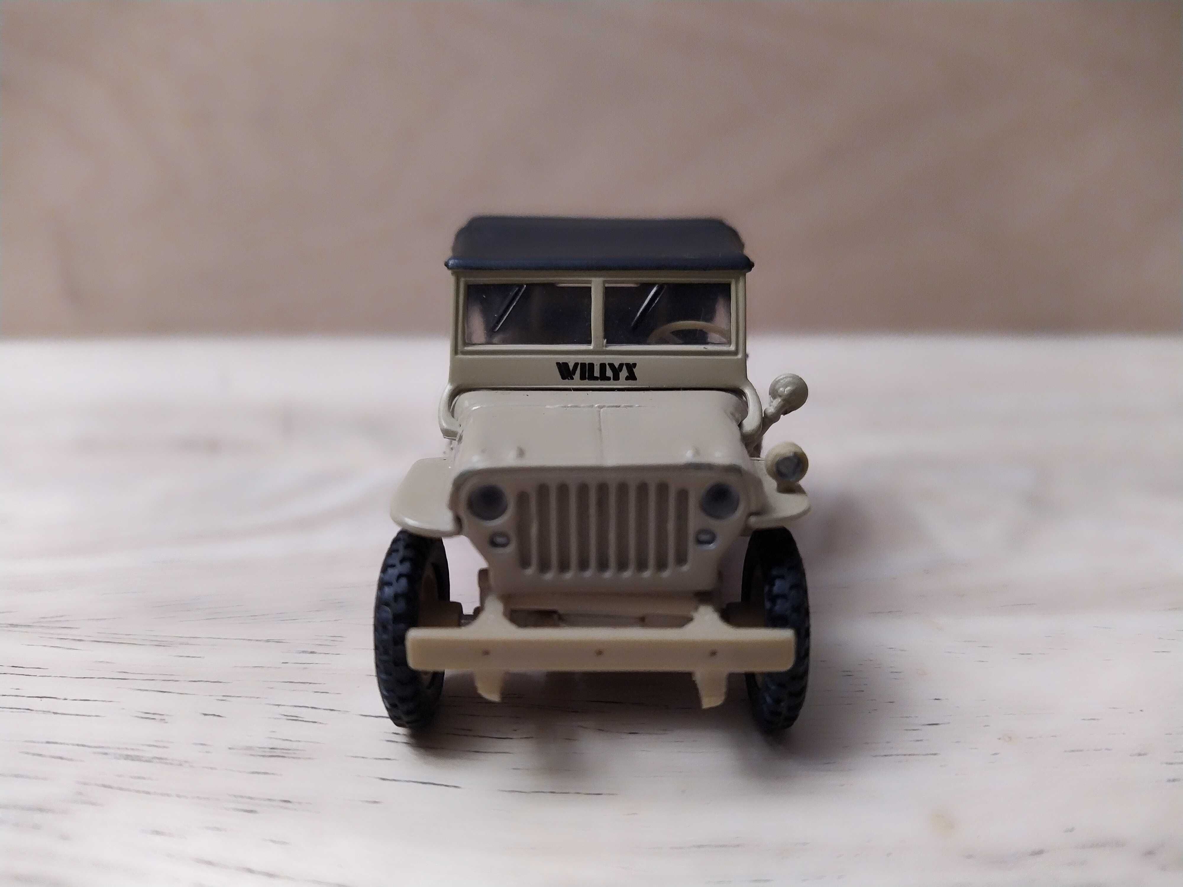 Jeep Willys  CJ-2A Cararama