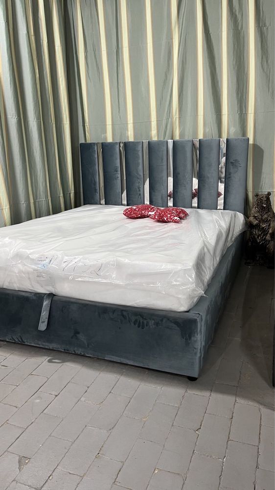 Ліжко з підйомним метал механізмом ,160х200,матрац