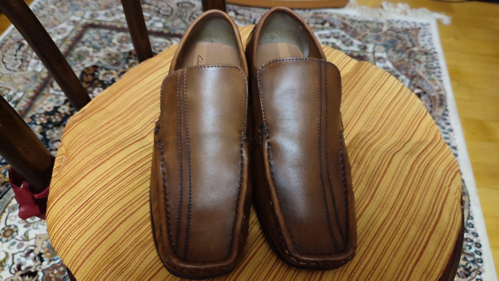 Продам туфлі Clark's шкіряні