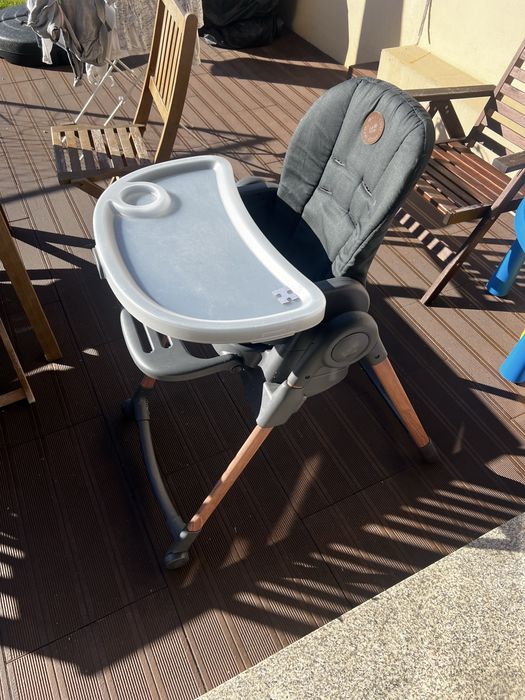 Cadeira refeicao bebé maxicosi