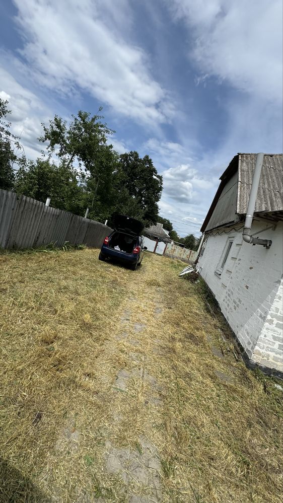 ТОРГ Будинок з земельною ділянкою