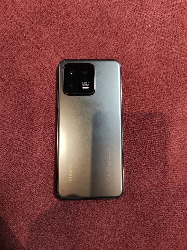 Xiaomi 13 8/256 g