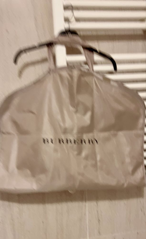 Porta fatos Burberry original e autentico
