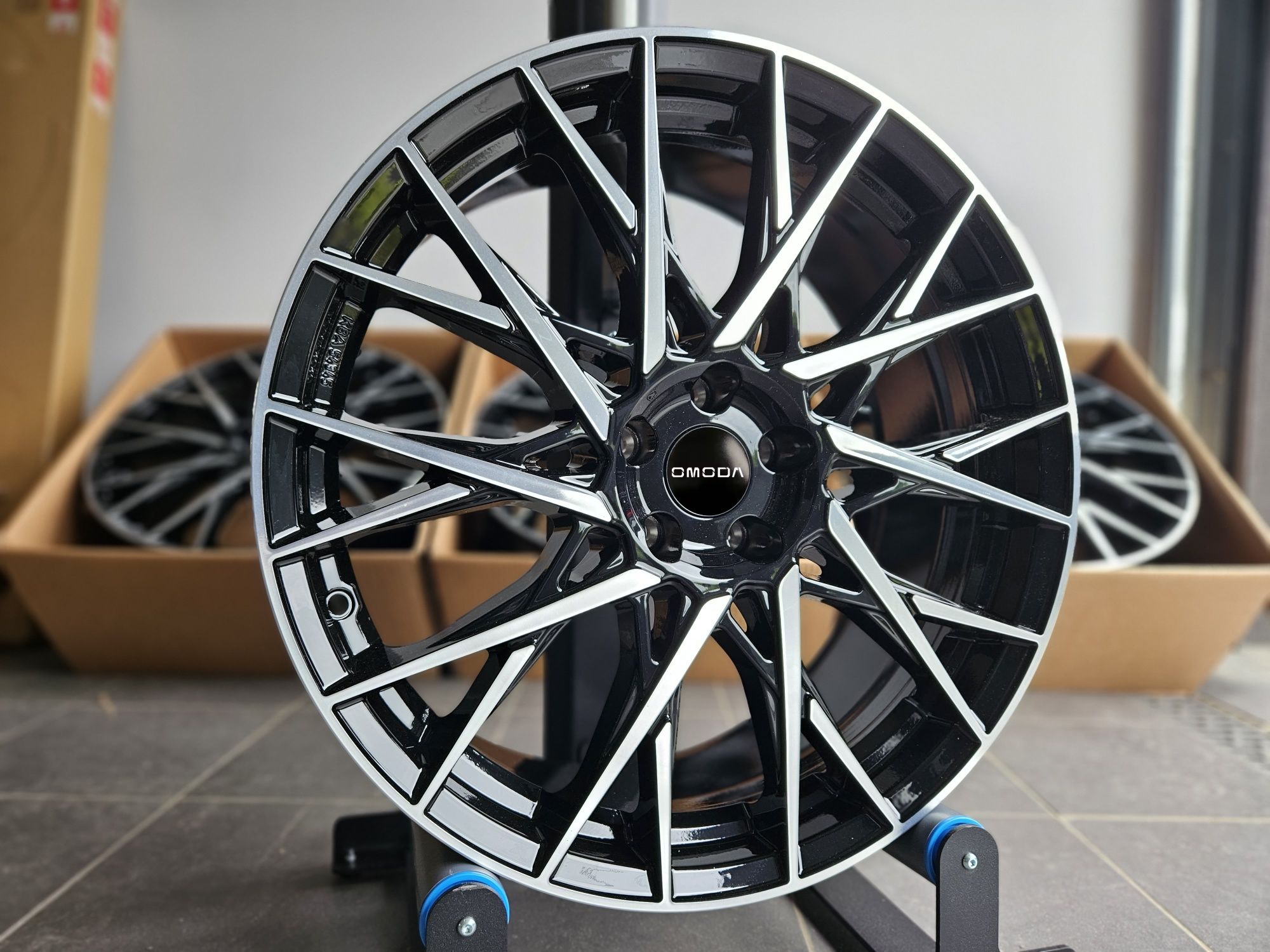 OMODA 9 20 " Nowe 5x108 Omoda9 Super Hybrid Felgi Czarne Alufelgi